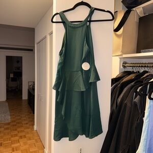 Elegant Green Sleeveless Dress